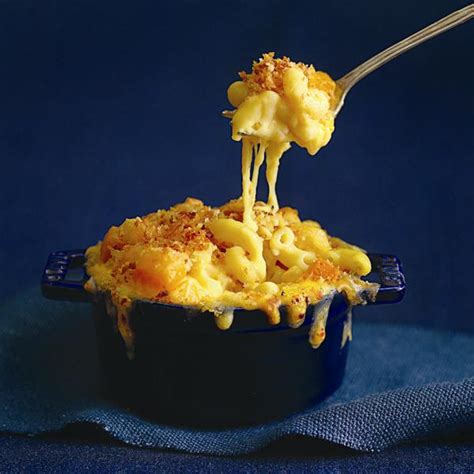 macaroni-and-cheese-with-roasted-butternut-squash image