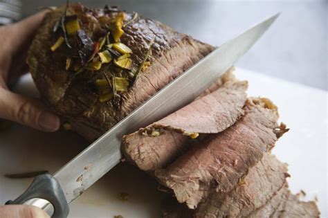 how-to-boil-beef-to-make-it-tender-livestrong image