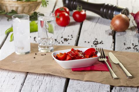 recipe-for-greek-style-pepper-salad-appetizer image
