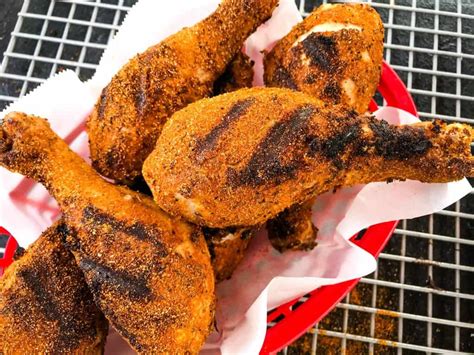 grilled-chicken-legs-with-cajun-dry-rub-three-olives image