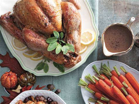 8-easy-thanksgiving-menus-including-an-under-4 image