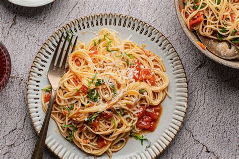 capellini-pomodoro image