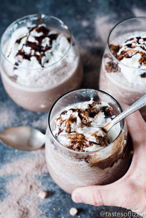frozen-hot-chocolate-recipe-quick-easy-homemade image