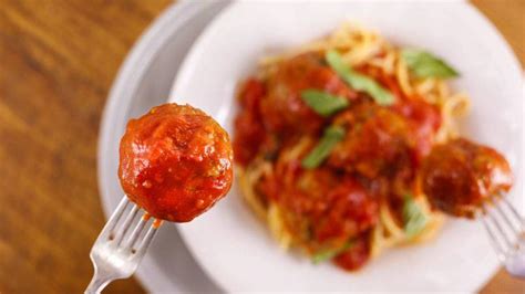 spicy-meatballs-and-spaghetti-rachael-ray-show image