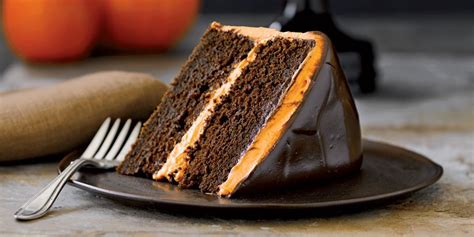 38-easy-pumpkin-cake-recipes-to-spice-up-your-fall-dessert-menu image