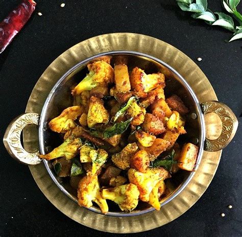 potato-and-cauliflower-dry-curry-archanas-kitchen image