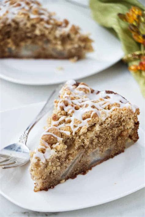 fresh-pear-cake-with-crumb-topping-savor-the-best image