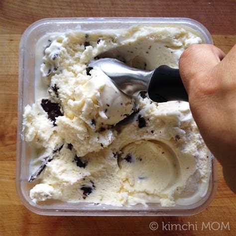 vanilla-ice-cream-with-chocolate-covered-potato-chips image