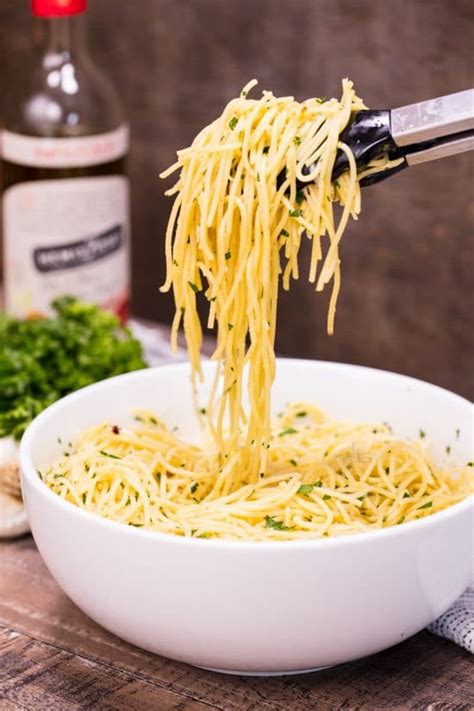 olive-oil-pasta-home-thestayathomechefcom image