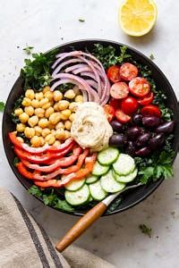 mediterranean-kale-salad-the-simple-veganista image