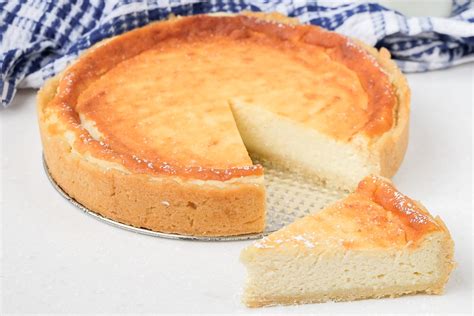 authentic-german-cheesecake-ksekuchen image