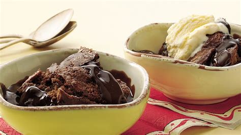 hot-fudge-pudding-cake-recipe-pillsburycom image