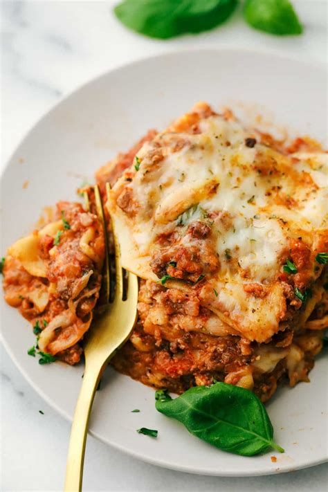 the-best-lasagna-recipe-ever-the-recipe-critic image