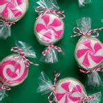 peppermint-candy-sugar-cookies-bakerella image