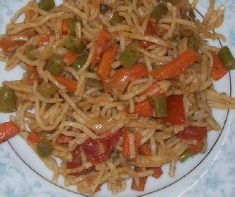 chinese-noodles-recipe-vegetable-noodles image