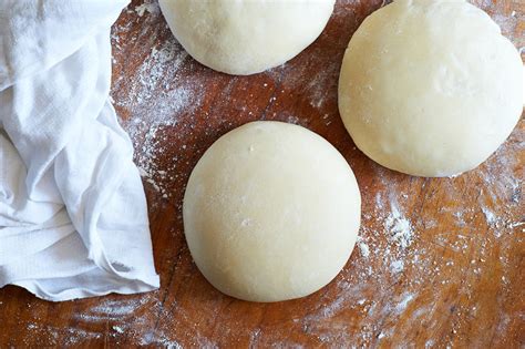 robertas-pizza-dough-recipe-keeprecipes image