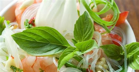 rice-noodle-and-shrimp-salad-recipe-eat-smarter-usa image