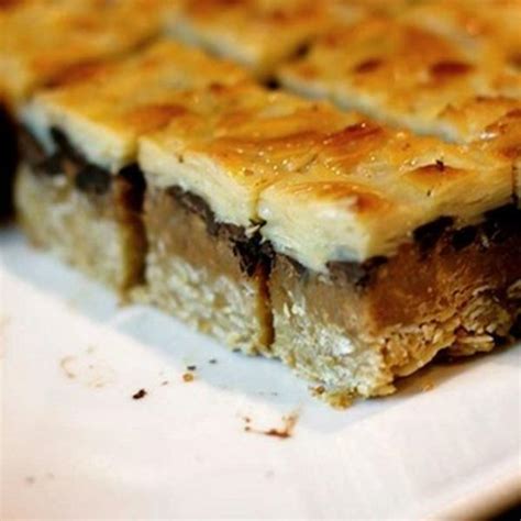 anna-olsons-chocolate-almond-toffee-bars image