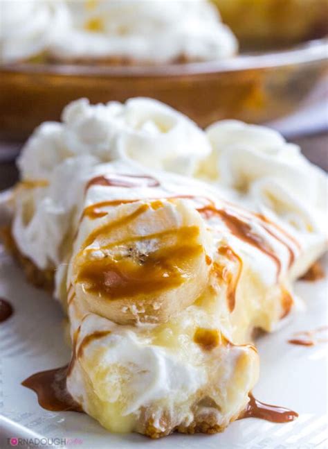 caramel-banana-cream-pie-a-tasty-twist-on-the image