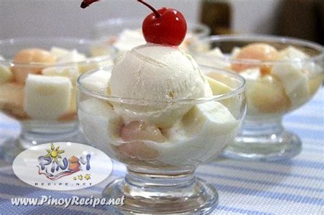 almond-jelly-with-lychee image