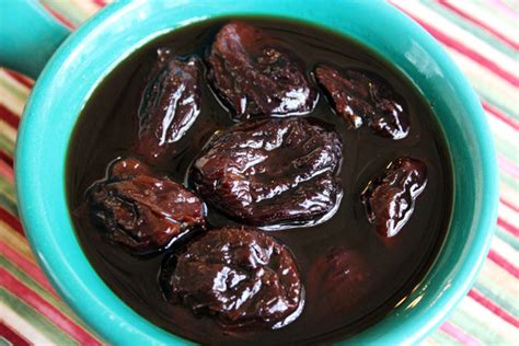 easy-stewed-prunes-homemade-prunes-jenny image