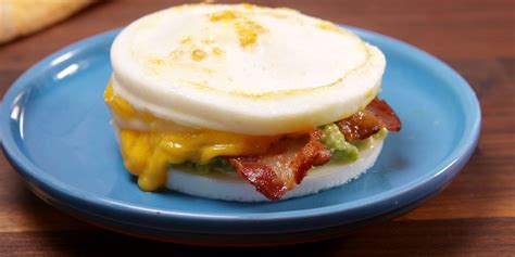 30-easy-breakfast-sandwich-recipes-ideas-for-egg-sandwiches image