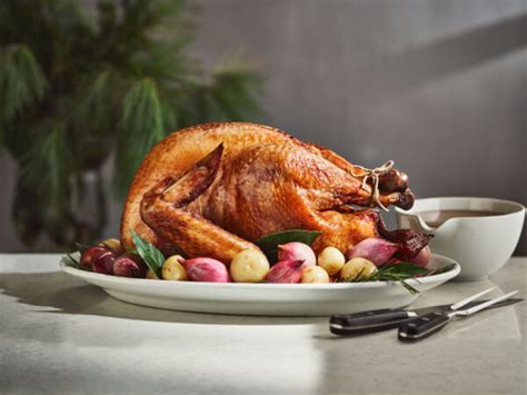 maple-water-roasted-turkey-maple-from-canada image