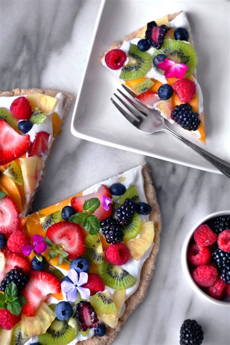 very-berry-brownie-pizza-wife-mama-foodie image