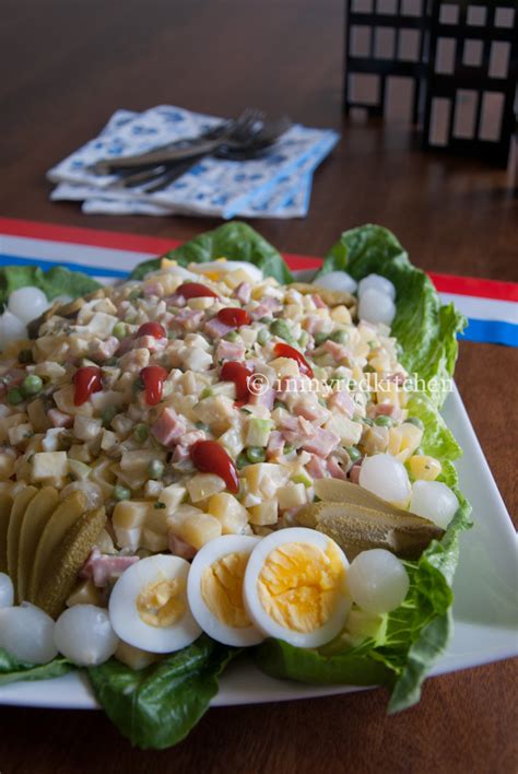 dutch-potato-salad-huzarensalade-in-my-red-kitchen image