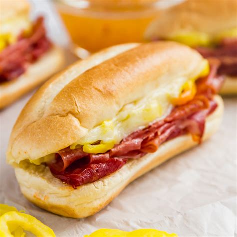 baked-italian-hoagie-recipe-a-quick-and-easy-sandwich image