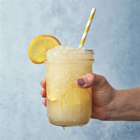 lemonade-slushy-chatelaine image
