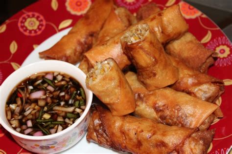 lumpiang-togue-or-bean-sprout-spring-rolls image