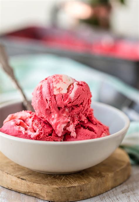 red-velvet-ice-cream-cream-cheese-ice-cream-the image