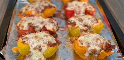 keto-stuffed-lasagna-bell-pepper-boats-low-carb-dinner-idea image