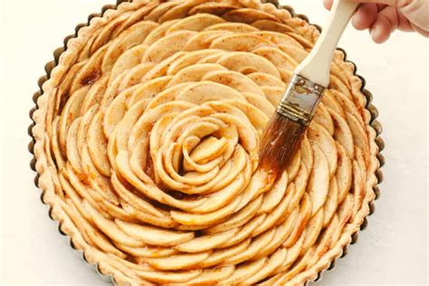 delicious-baked-apple-tart-recipe-the-recipe-critic image