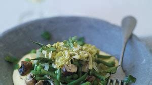 polenta-with-green-beans-mushrooms-peas-and-leeks image