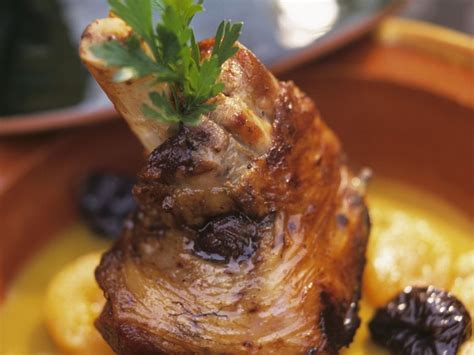 braised-lamb-shanks-with-dried-fruits-recipe-eat image
