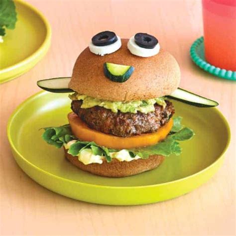 beef-and-veggie-burgers-toddler-friendly-on-my-kids image