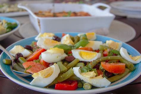 vegetarian-nicoise-salad-keto-low-carb-vegetarian image