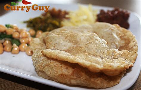 puri-recipe-indian-puffed-bread-by-the-curry-guy image