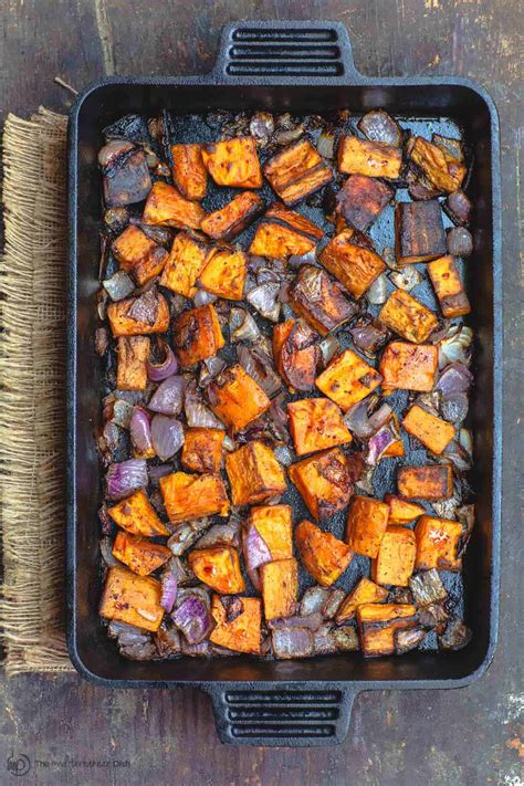 easy-cinnamon-roasted-sweet-potatoes-the image