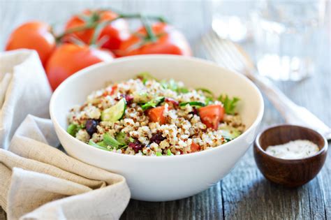 vegetable-quinoa-salad-unlock-food image
