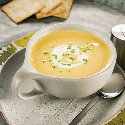 golden-corn-soup-very-best-baking-carnation image