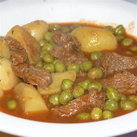 croatian-lambbeef-stew-with-green-peas-bigoven image