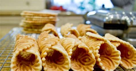 10-best-pizzelle-flavoring-recipes-yummly image