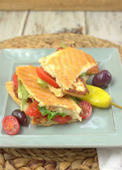 cyprus-sandwich-with-halloumi-palatable-pastime image