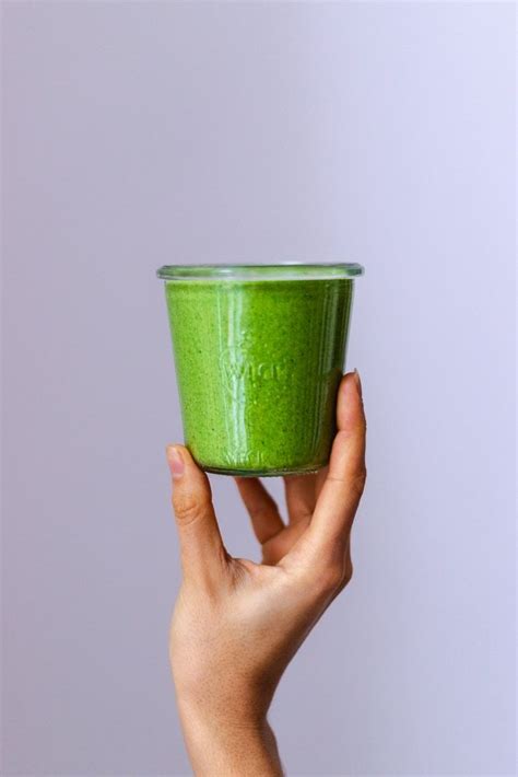 green-goddess-smoothie-vegan-green-smoothie image