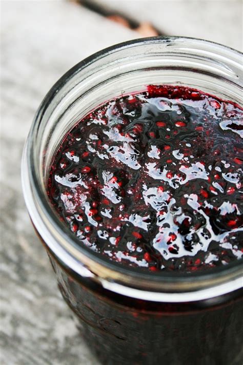 blackberry-jam-recipe-without-pectin-raspberry-jam image