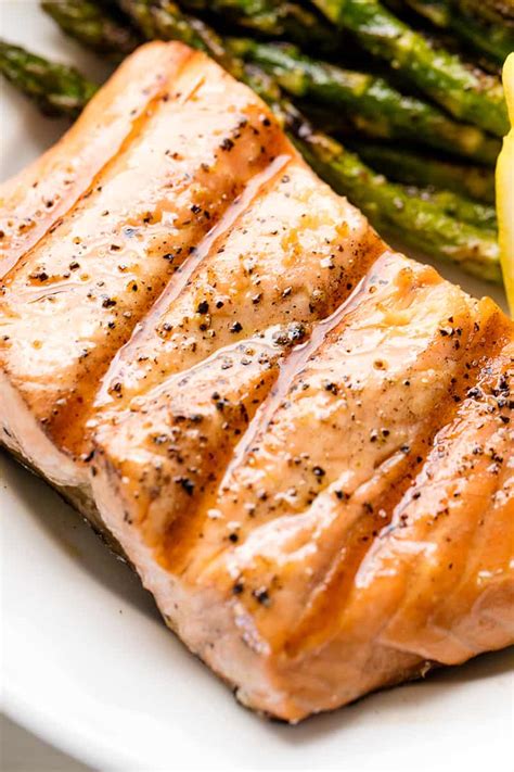 simple-grilled-salmon-the-stay-at-home-chef image