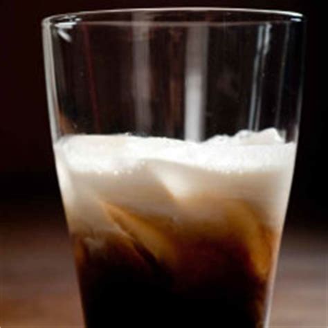 portuguese-coffee-liqueur-licor-de-cafe-easy image